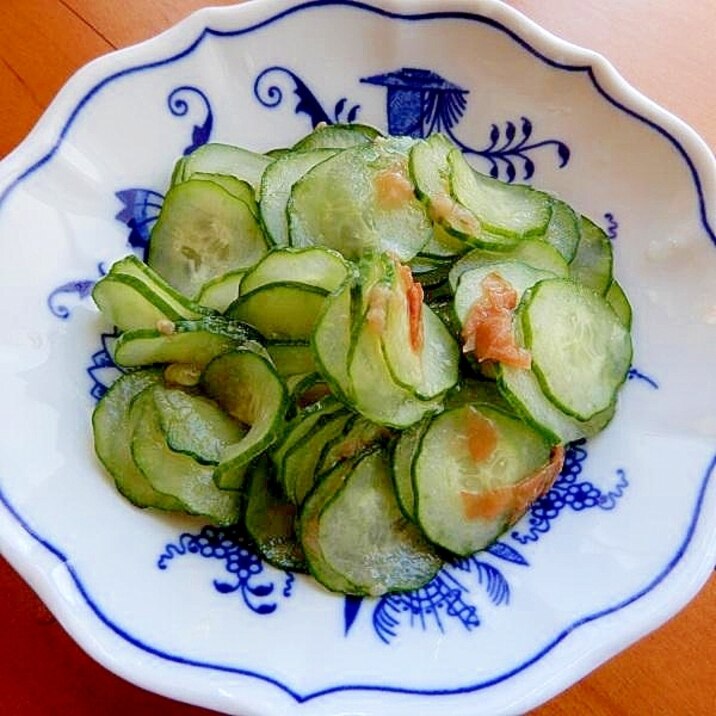 3分!?お浸しより簡単❤キュウリ&梅干しの和え物♪
